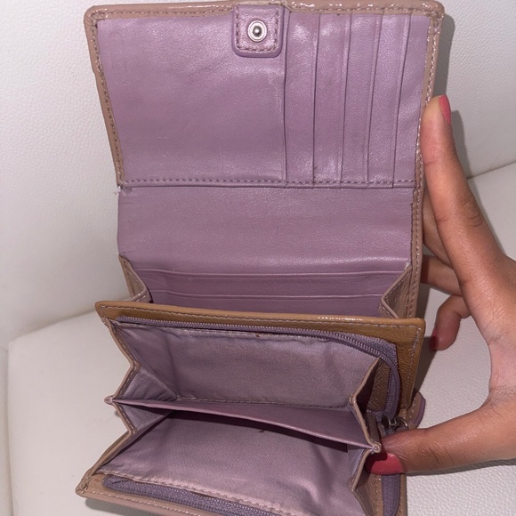 Coach Wallet Lavender - Picture 3 of 5